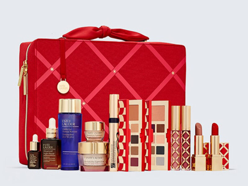 Estee Lauder 29 Beauty Essentials gift set 2021
