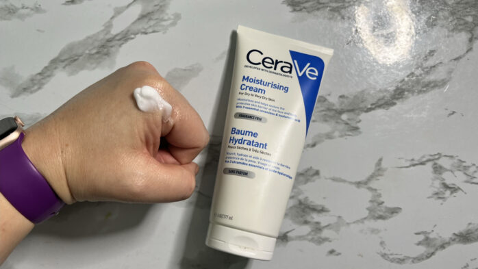 CeraVe Moisturising Cream review consistency